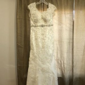 Maggie Sottero Wedding Dress